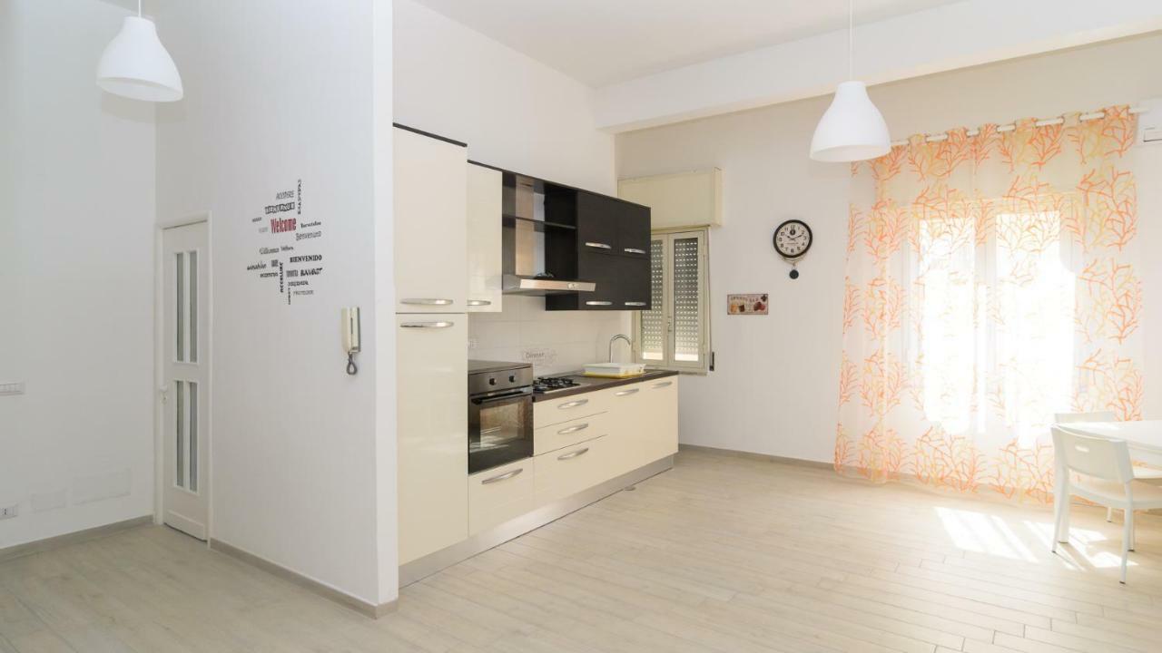 Lazzarella Loft Apartment Наполи Екстериор снимка