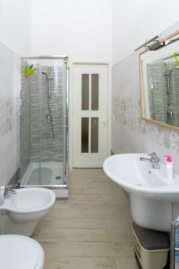 Lazzarella Loft Apartment Наполи Екстериор снимка