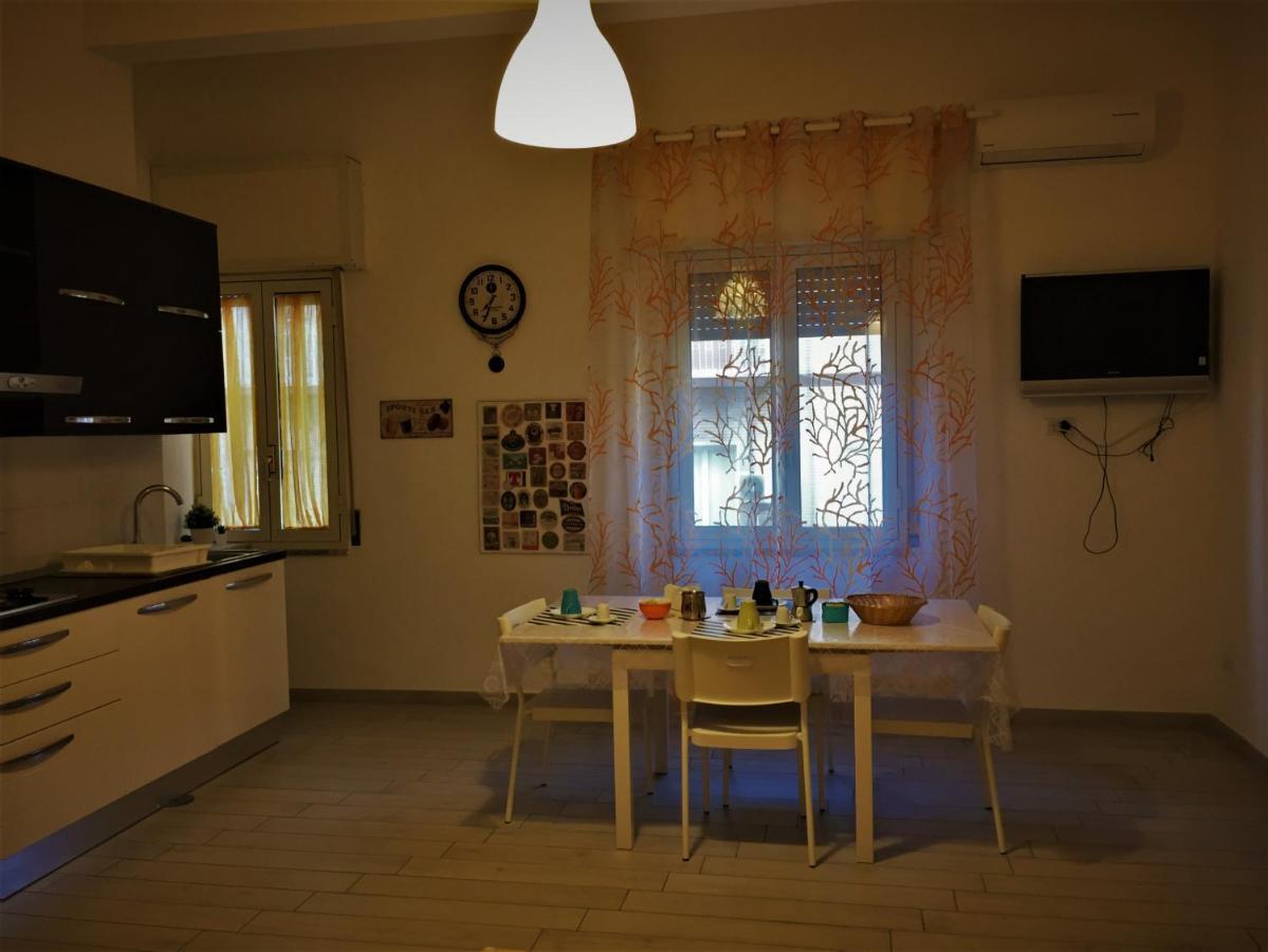 Lazzarella Loft Apartment Наполи Екстериор снимка