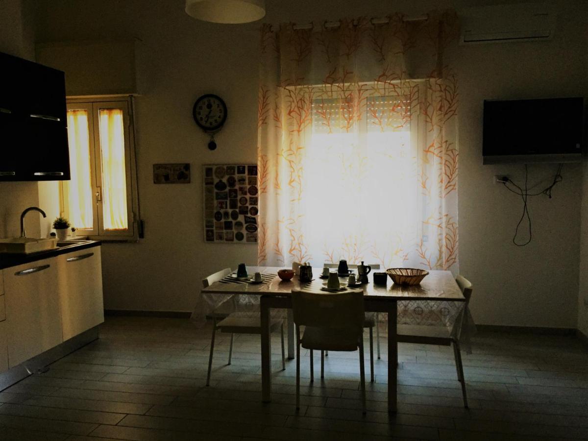 Lazzarella Loft Apartment Наполи Екстериор снимка