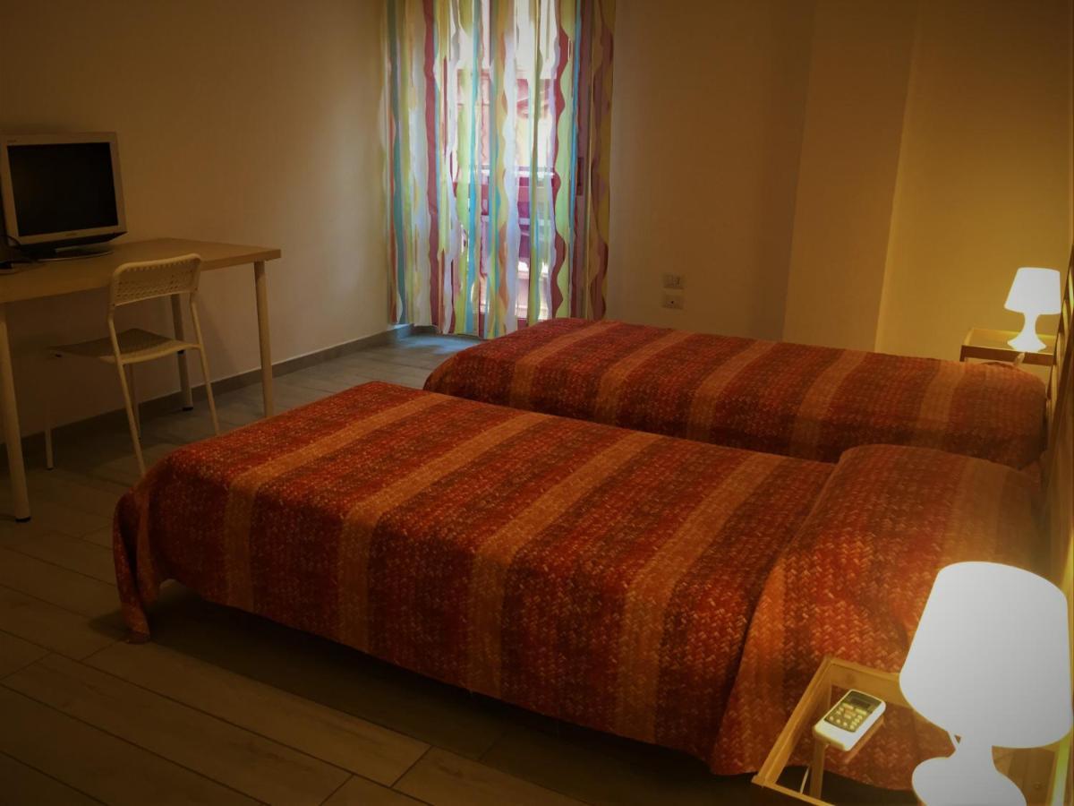 Lazzarella Loft Apartment Наполи Екстериор снимка